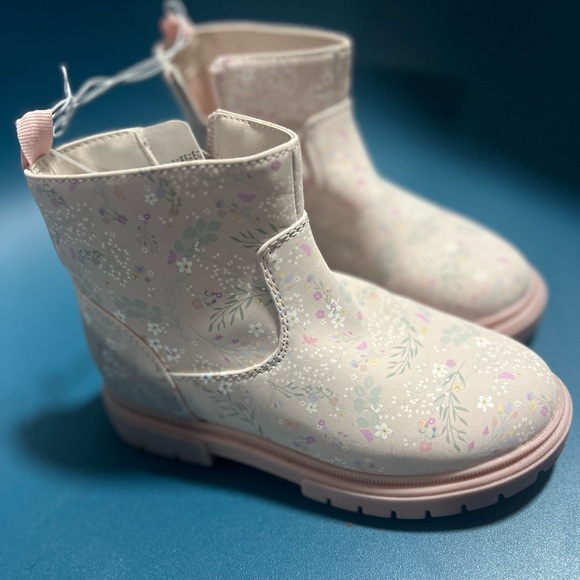 Girl's Floral Boots Cat and Jack - Picture 1 of 6